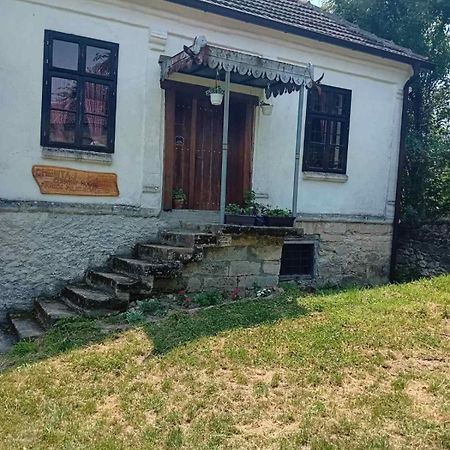Country House Pivnica Milic Rogljevo Leilighet Eksteriør bilde